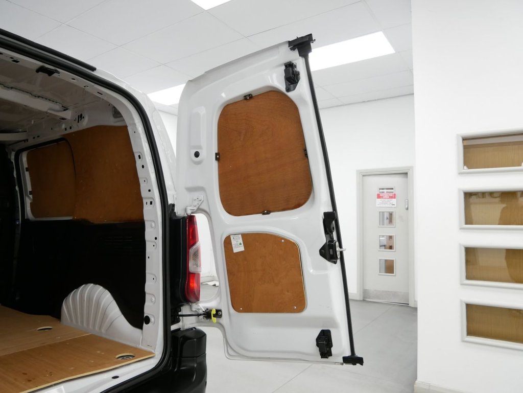 Used Toyota ProAce 2022 for sale - 76623267: Photo 23