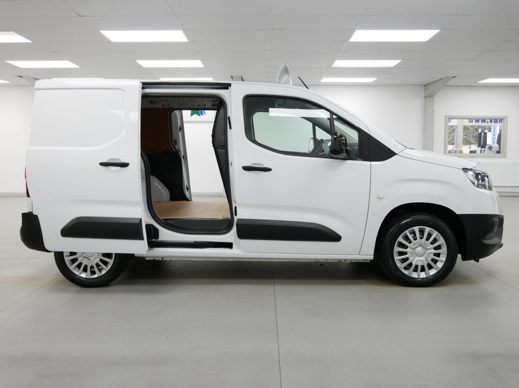 Used Toyota ProAce 2022 for sale - 76623267: Photo 37