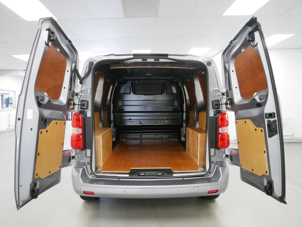 Used Vauxhall Vivaro 2024 for sale - 77654805: Photo 4