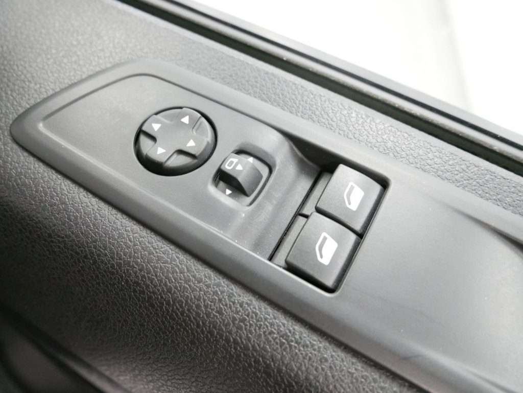 Used Vauxhall Vivaro 2024 for sale - 77654805: Photo 41