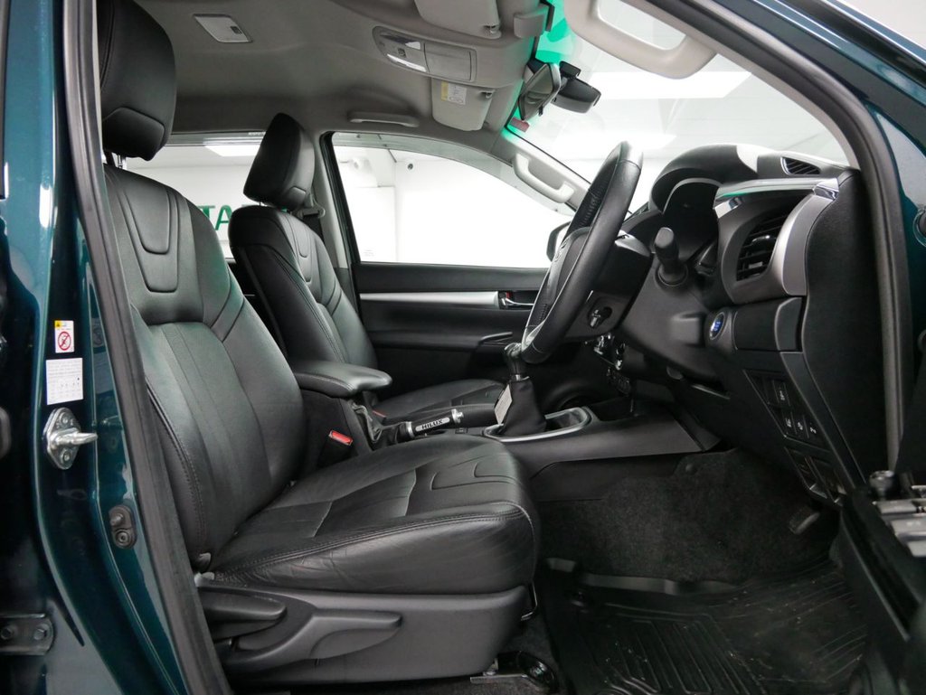 Used Toyota Hilux 2017 for sale - 76783361: Photo 16