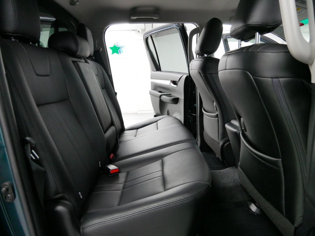 Used Toyota Hilux 2017 for sale - 76783361: Photo 37