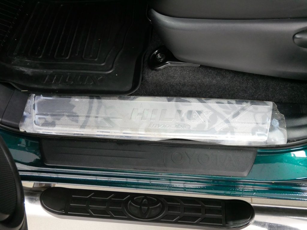 Used Toyota Hilux 2017 for sale - 76783361: Photo 40