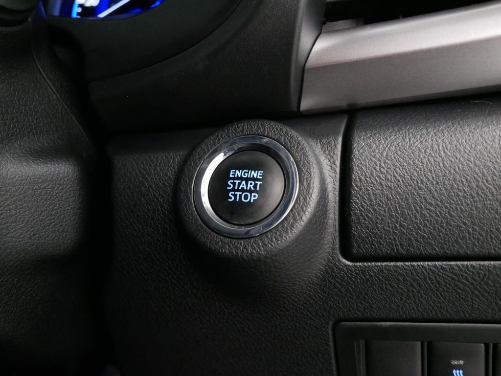 Used Toyota Hilux 2017 for sale - 76783361: Photo 48