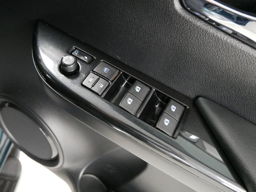 Used Toyota Hilux 2017 for sale - 76783361: Photo 50