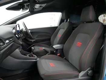 Used Ford Fiesta Van 2022 for sale - 76019008: Photo