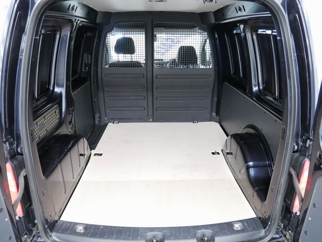 Used Volkswagen Caddy 2017 for sale - 76514585: Photo 7