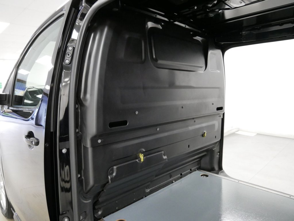 Used Vauxhall Vivaro 2021 for sale - 76367371: Photo 32