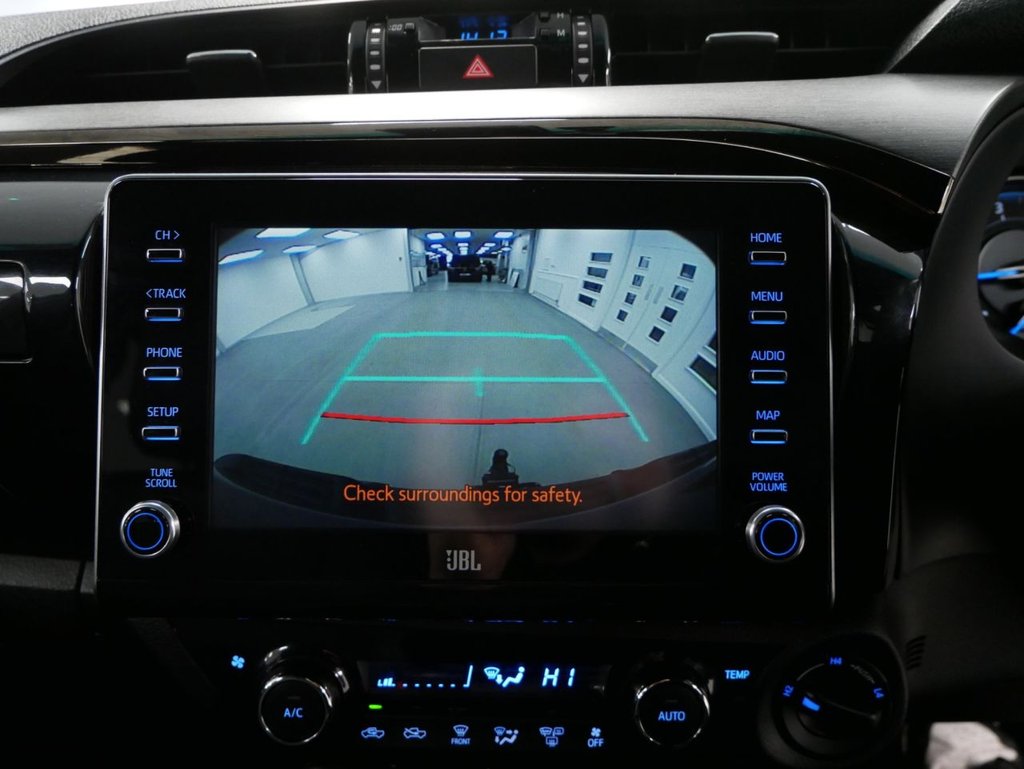 Used Toyota Hilux 2021 for sale - 78030098: Photo 30