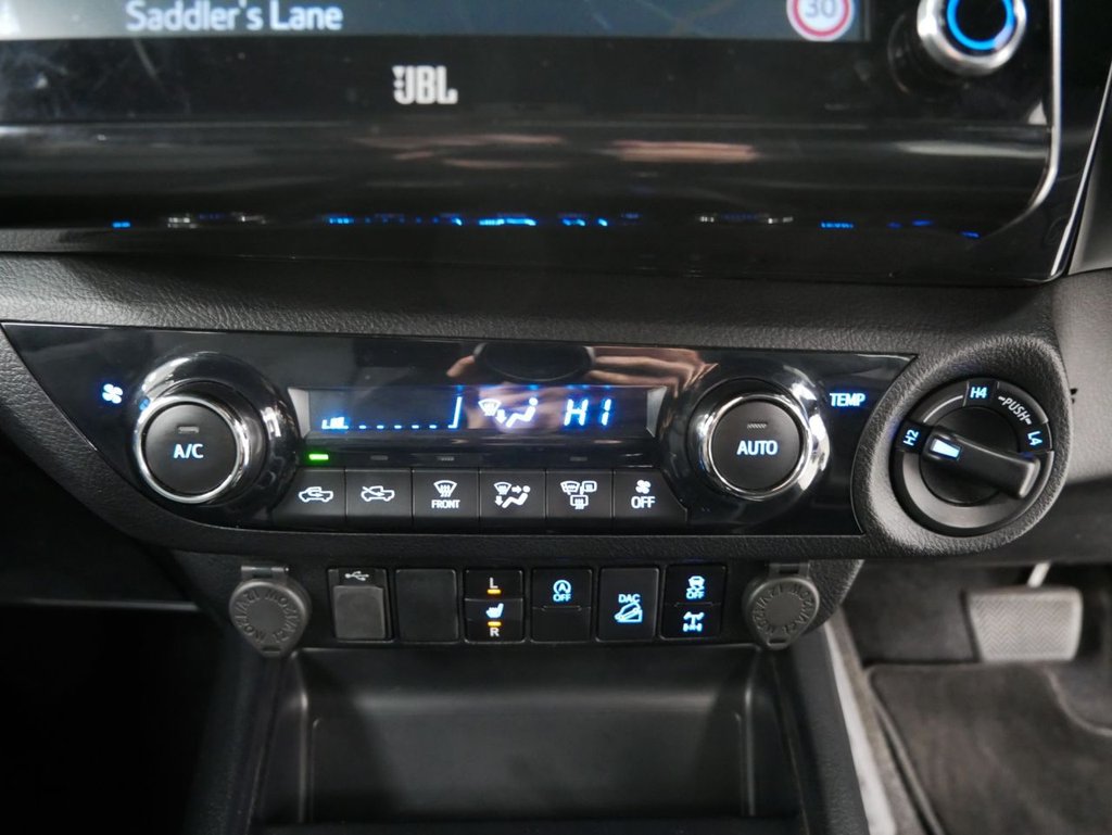 Used Toyota Hilux 2021 for sale - 78030098: Photo 31