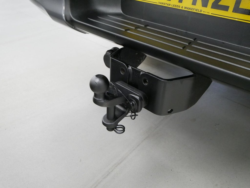 Used Toyota Hilux 2021 for sale - 78030098: Photo 43