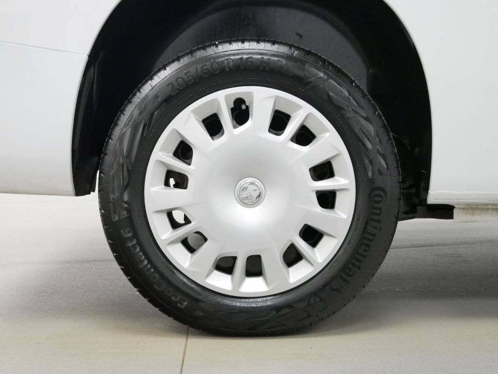 Used Vauxhall Combo 2022 for sale - 77360118: Photo 41