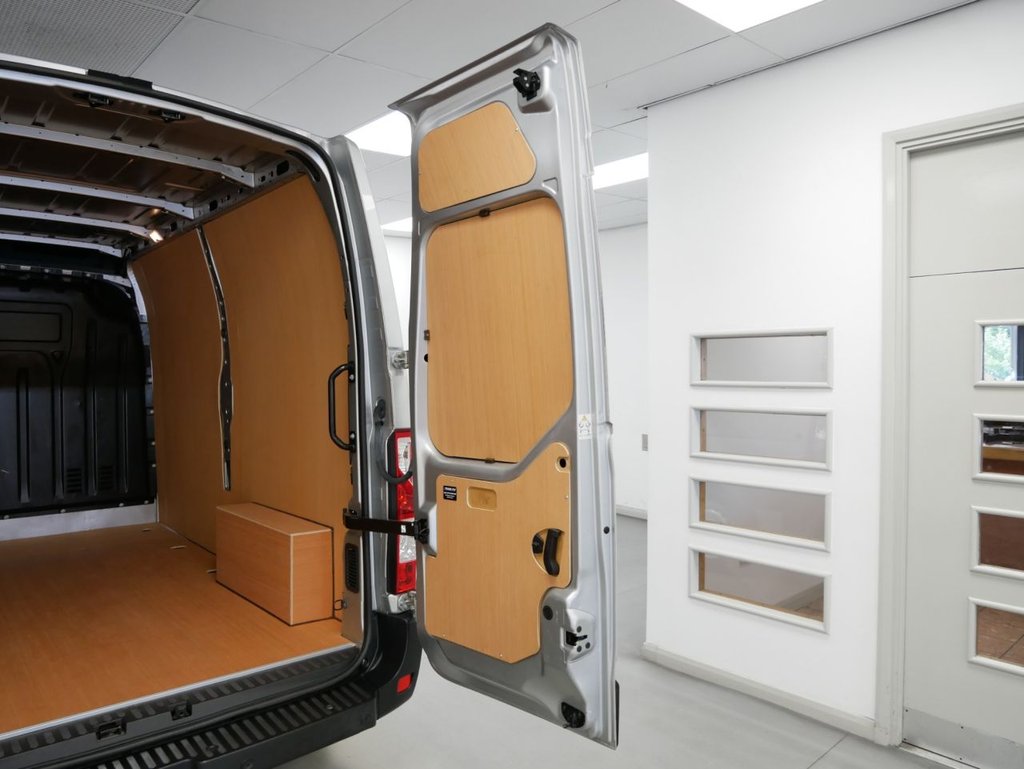 Used Nissan Interstar 2022 for sale - 77692906: Photo 35