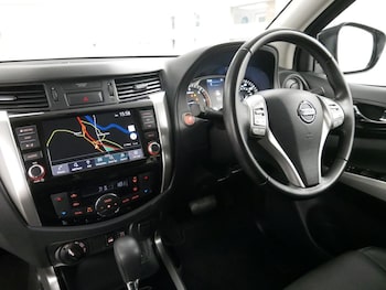 Used Nissan Navara 2021 for sale - 77593763: Photo
