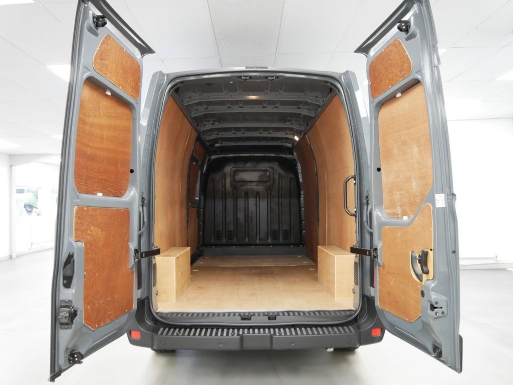 Used Nissan Interstar 2022 for sale - 77533978: Photo 35