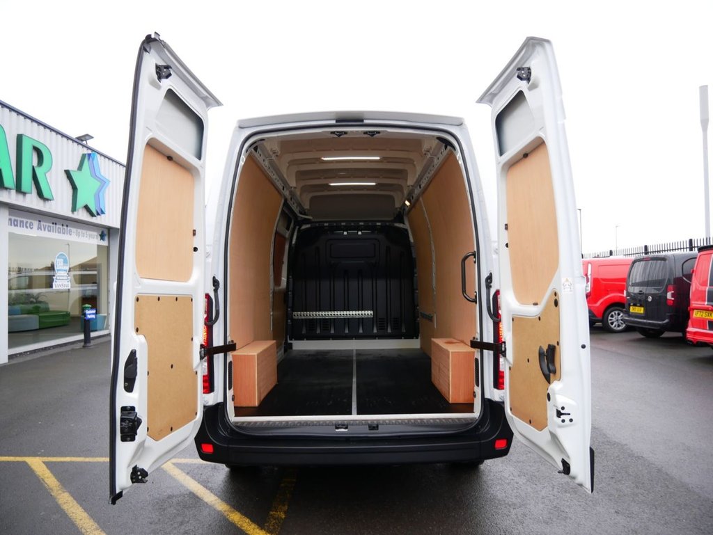 Used Renault Master 2022 for sale - 77341581: Photo 2
