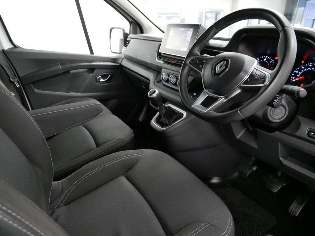 Used Renault Trafic 2023 for sale - 76985985: Photo 15