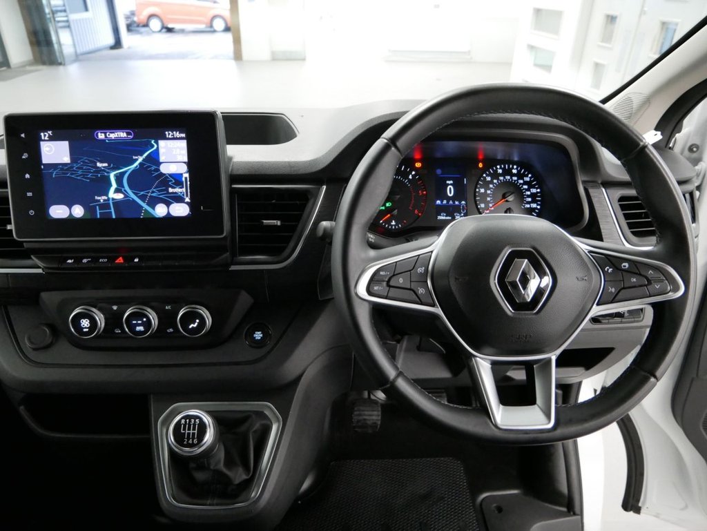 Used Renault Trafic 2023 for sale - 76985985: Photo 17