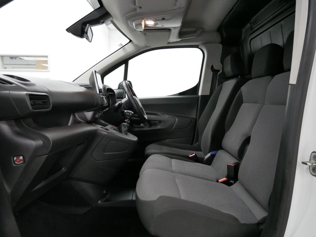 Used Toyota ProAce 2022 for sale - 77835160: Photo 31