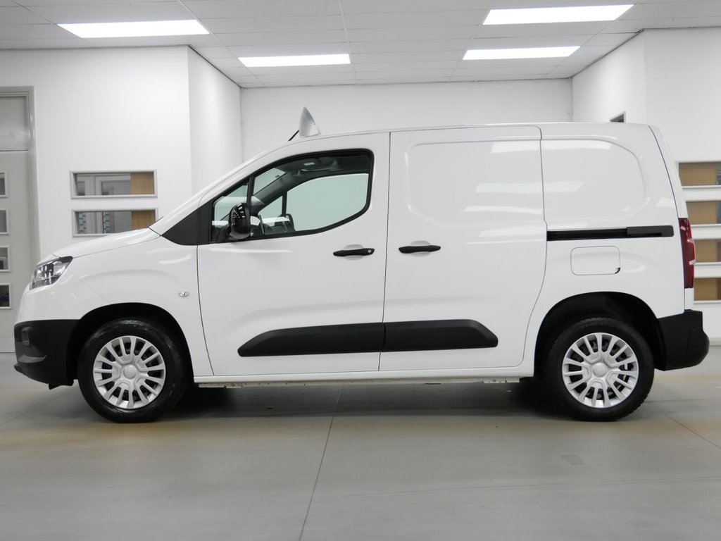 Used Toyota ProAce 2022 for sale - 77835160: Photo 32