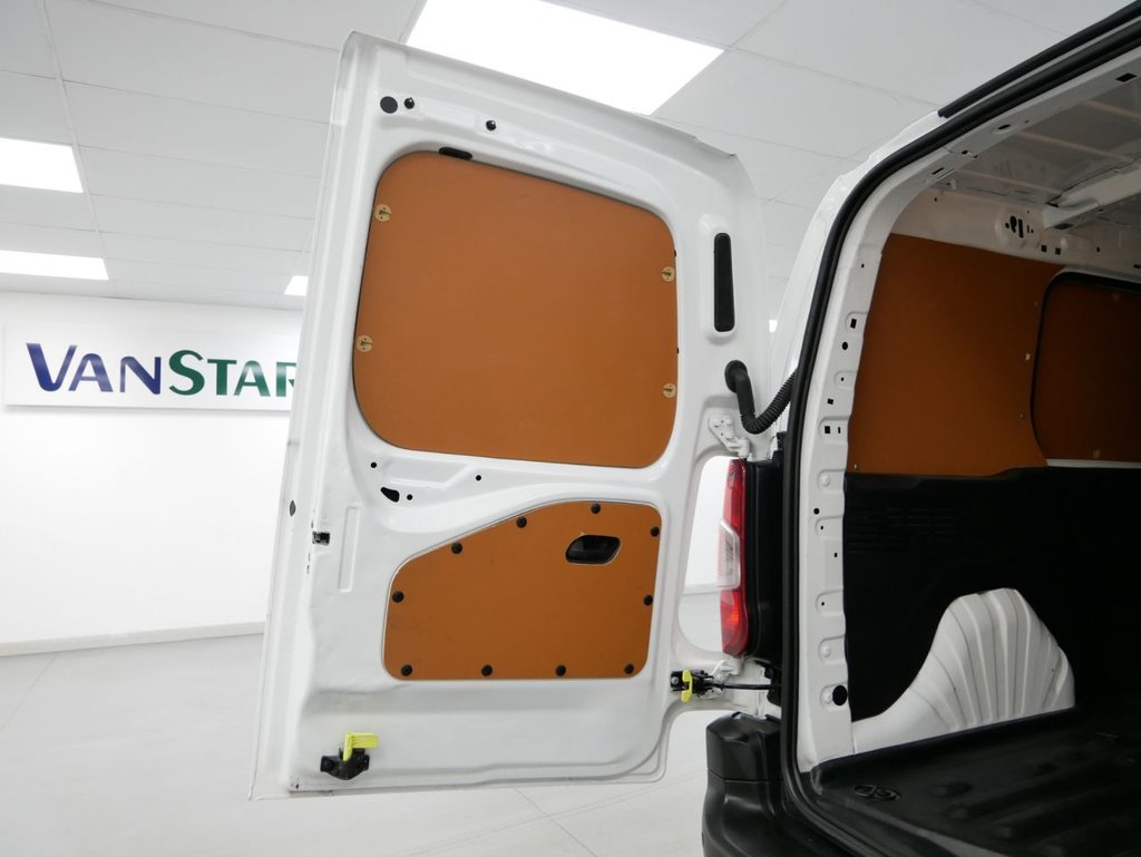 Used Toyota ProAce 2022 for sale - 77835160: Photo 37