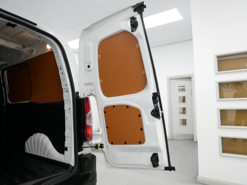 Used Toyota ProAce 2022 for sale - 77835160: Photo 38