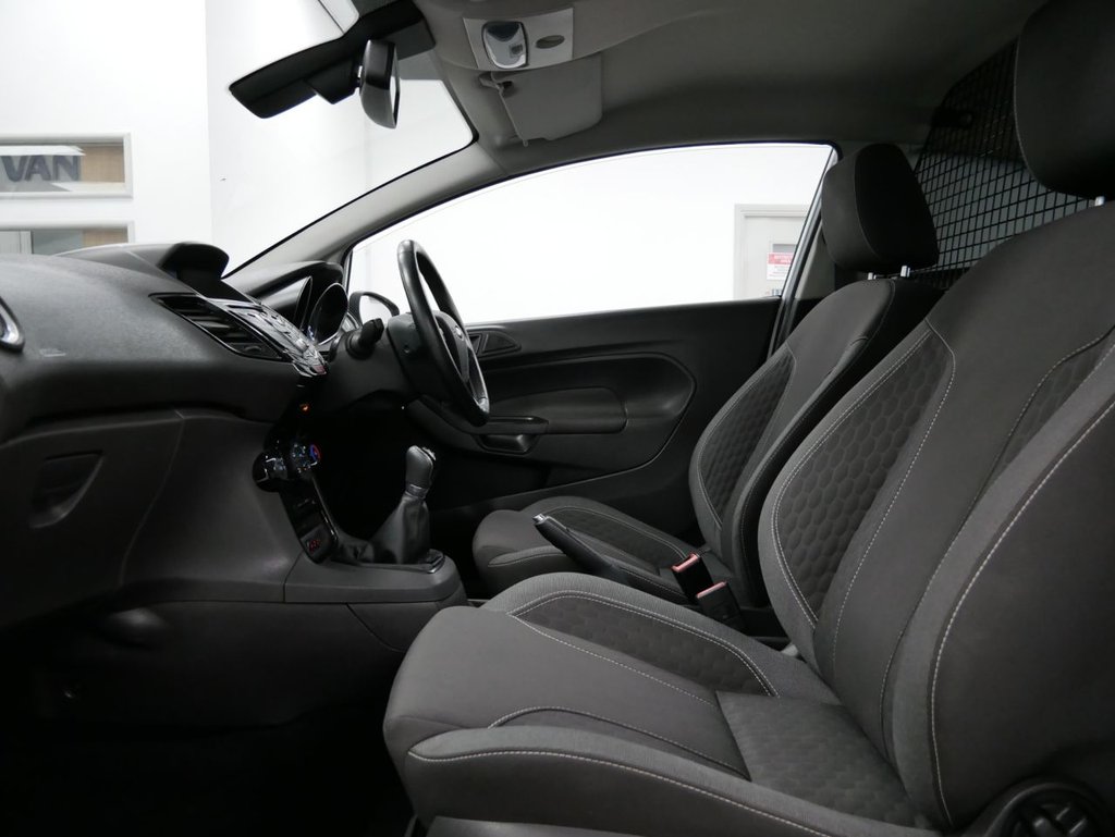 Used Ford Fiesta 2017 for sale - 76345226: Photo 20