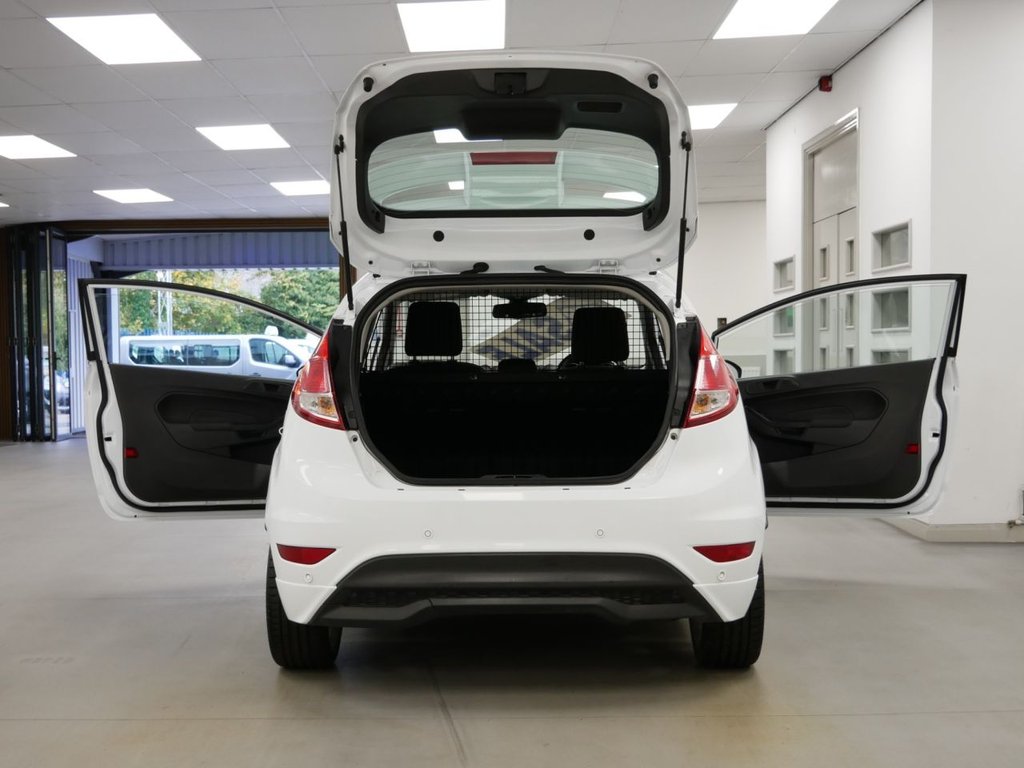 Used Ford Fiesta 2017 for sale - 76345226: Photo 23