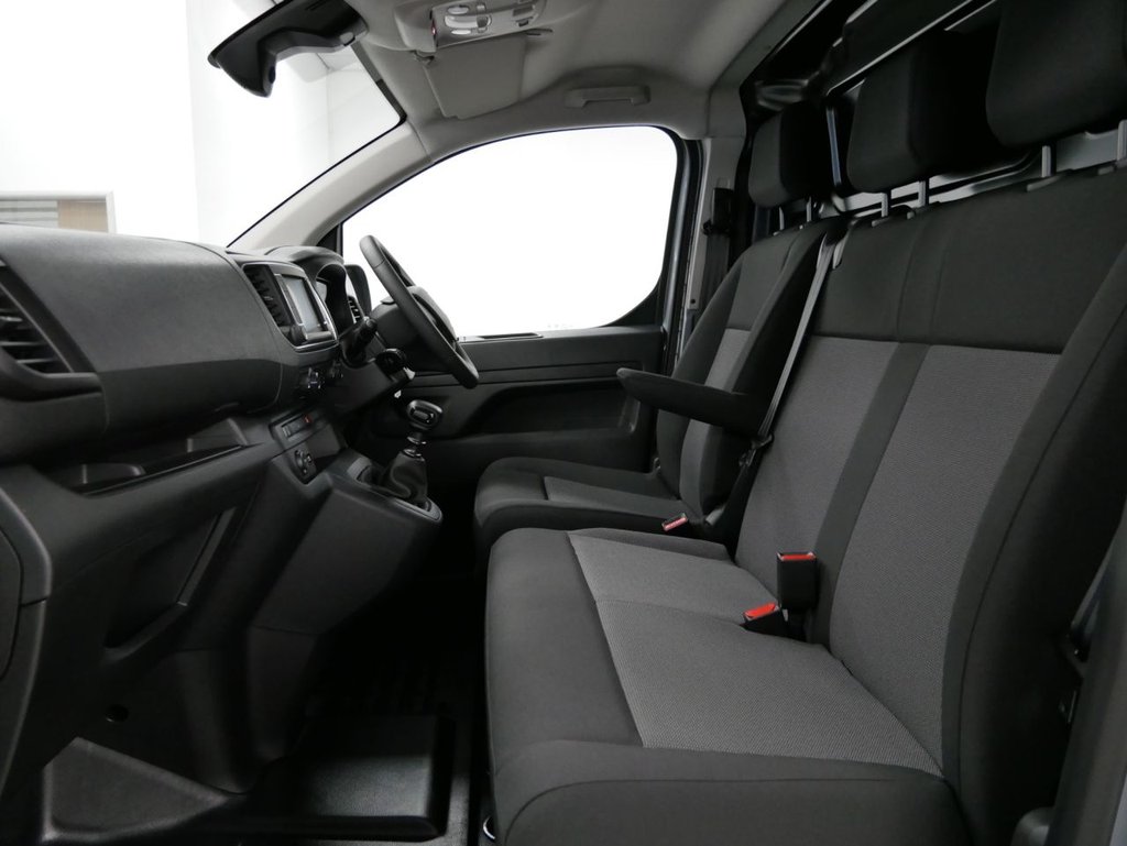 Used Vauxhall Vivaro 2023 for sale - 77241569: Photo 21