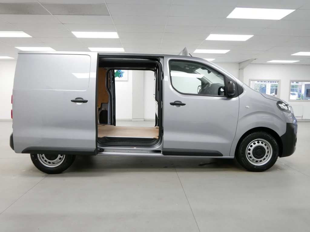 Used Vauxhall Vivaro 2023 for sale - 77241569: Photo 25