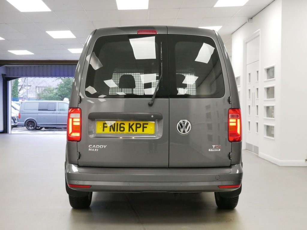 Used Volkswagen Caddy Maxi 2016 for sale - 77608558: Photo 17