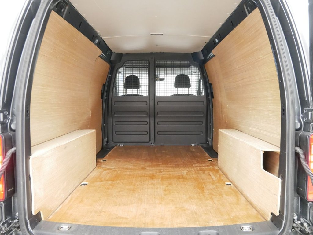 Used Volkswagen Caddy Maxi 2016 for sale - 77608558: Photo 43