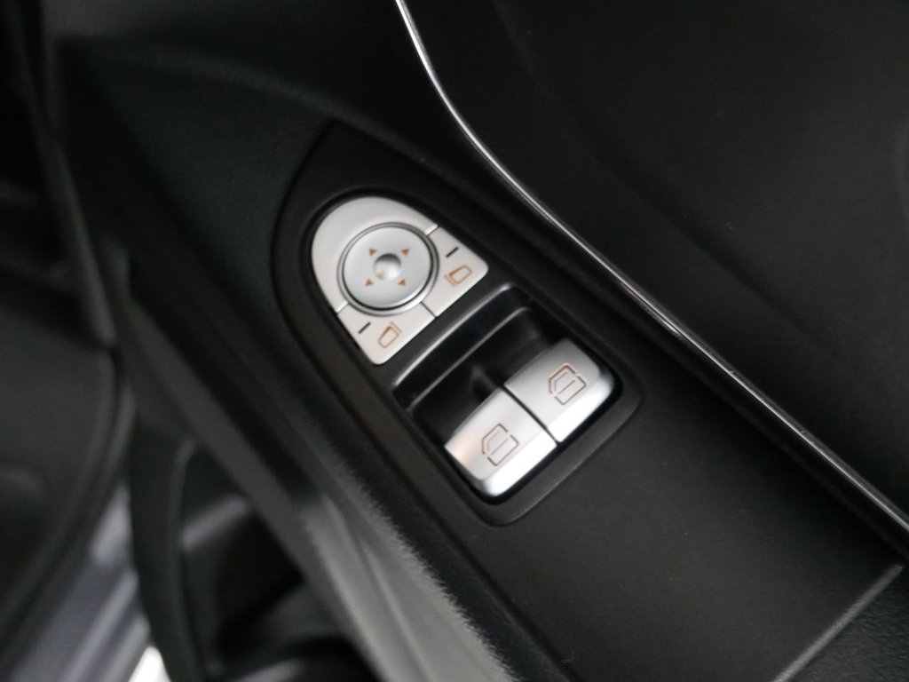 Used Mercedes-Benz Vito 2018 for sale - 77394258: Photo 44