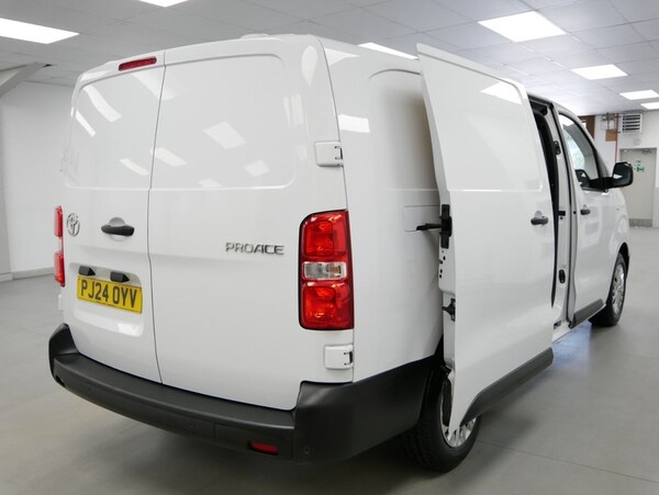 Used Toyota ProAce 2024 for sale - 74529659: Photo 25