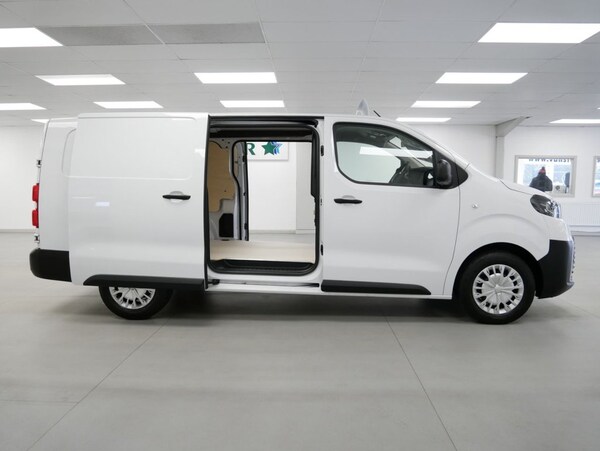 Used Toyota ProAce 2024 for sale - 74529659: Photo 26