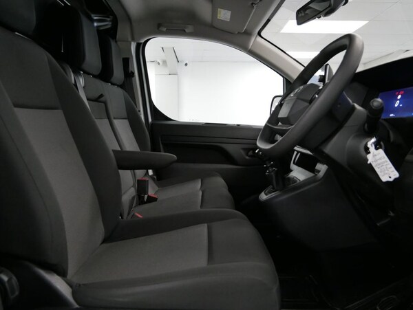 Used Toyota ProAce 2024 for sale - 74529659: Photo 29