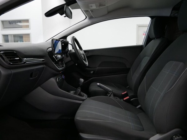 Used Ford Fiesta Van 2020 for sale - 75675603: Photo 18