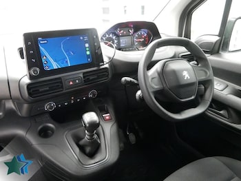 Used Peugeot Partner 2023 for sale - 79449746: Photo