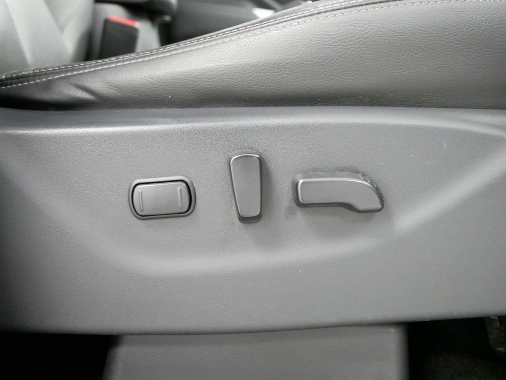 Used Nissan Navara 2019 for sale - 76385924: Photo 38