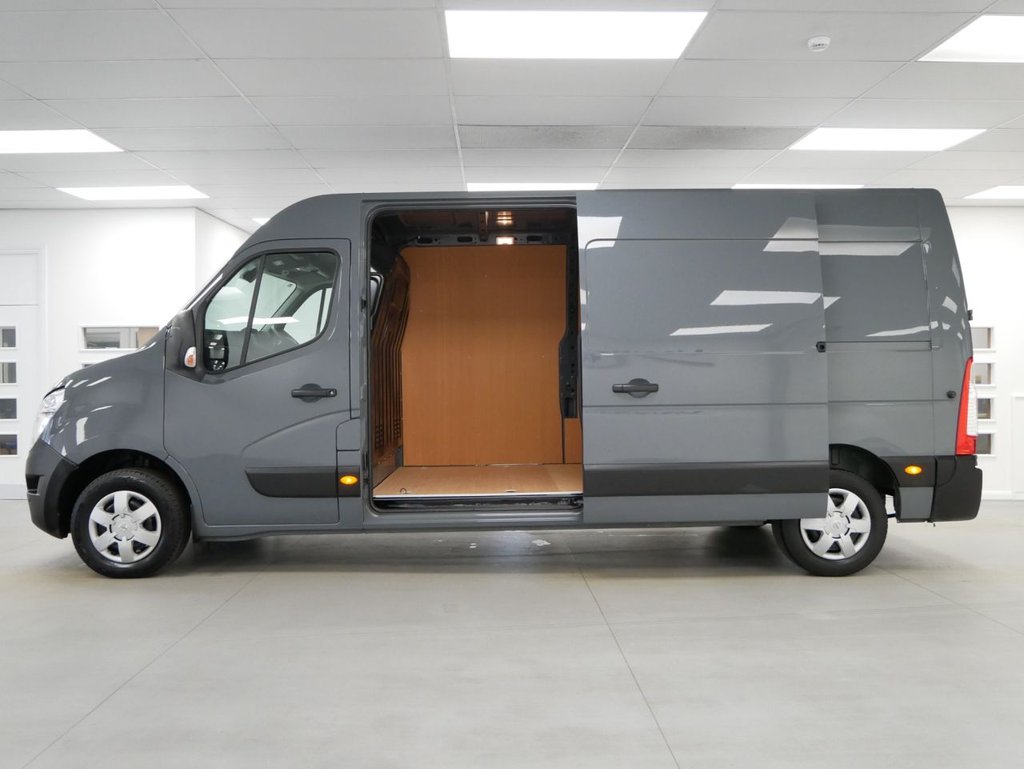 Used Nissan Interstar 2023 for sale - 78082560: Photo 40