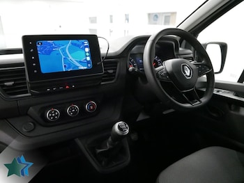 Used Renault Trafic 2023 for sale - 78793231: Photo