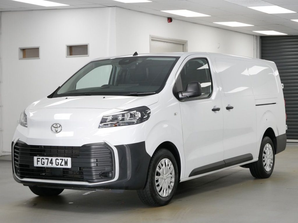 Used Toyota ProAce 2024 for sale - 76923205: Photo 1