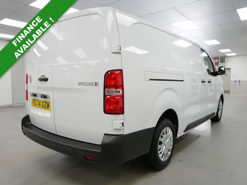 Used Toyota ProAce 2024 for sale - 76923205: Photo 12