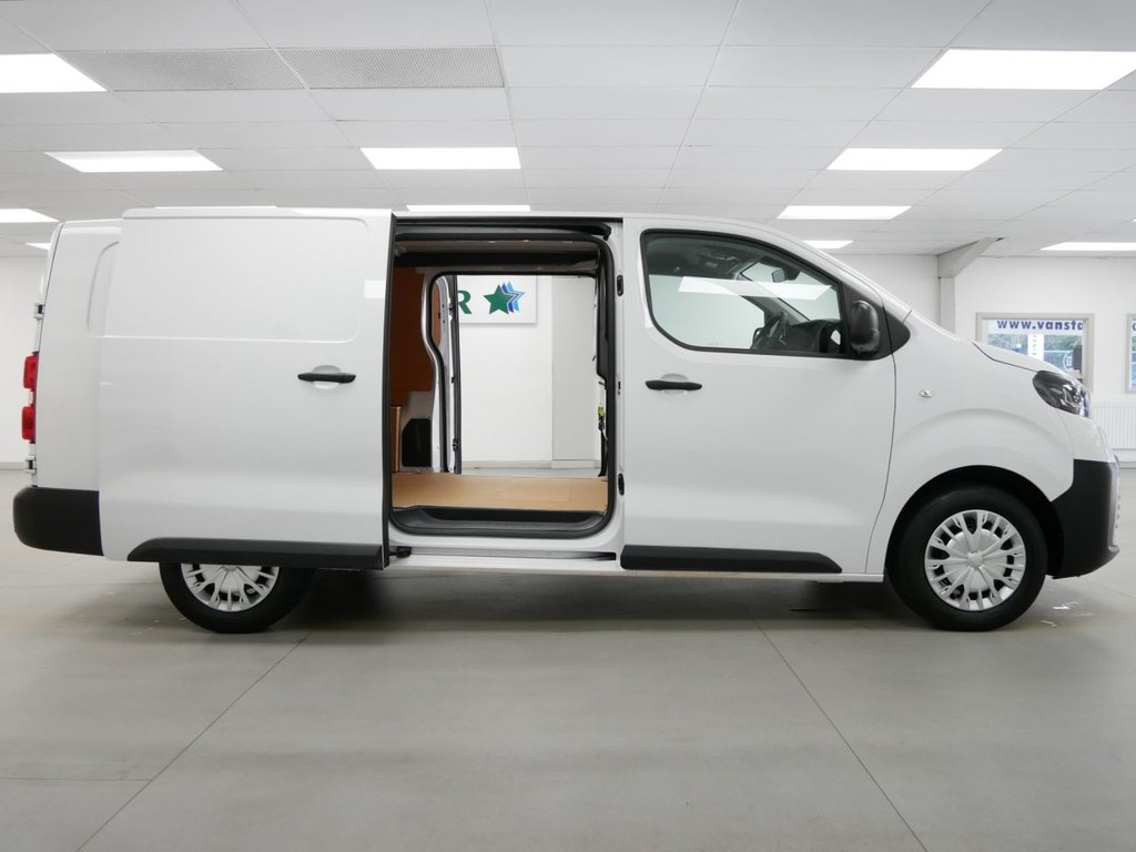 Used Toyota ProAce 2024 for sale - 76923205: Photo 29