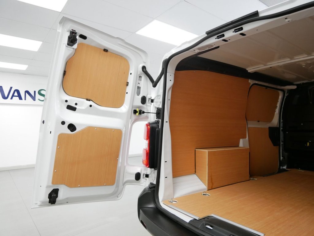 Used Toyota ProAce 2024 for sale - 76923205: Photo 31