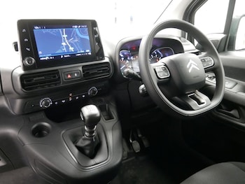 Used Citroen Berlingo 2023 for sale - 78563100: Photo