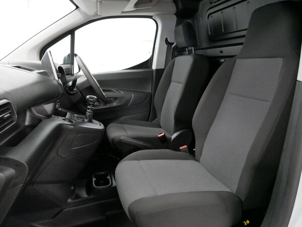 Used Vauxhall Combo 2023 for sale - 75597060: Photo 5