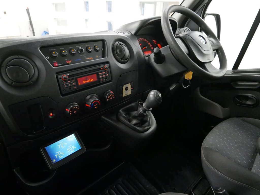 Used Vauxhall Movano 2018 for sale - 77733847: Photo 2