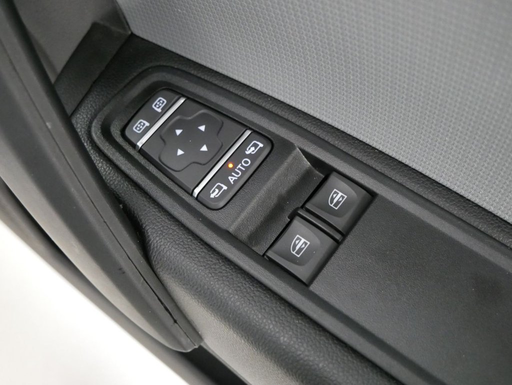 Used Renault Kangoo 2023 for sale - 76710796: Photo 37