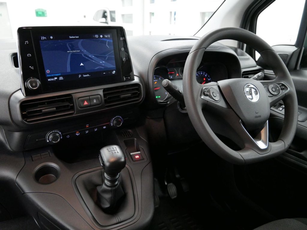 Used Vauxhall Combo 2023 for sale - 77632098: Photo 2